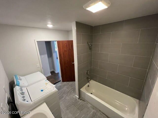 4414 E 6th Avenue, Anchorage, AK 99508