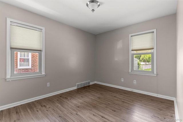 3434 VASSAR Street, Dearborn, MI 48124