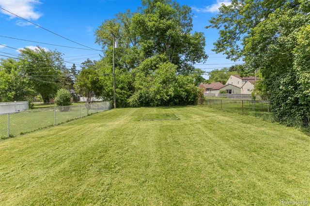 3434 VASSAR Street, Dearborn, MI 48124