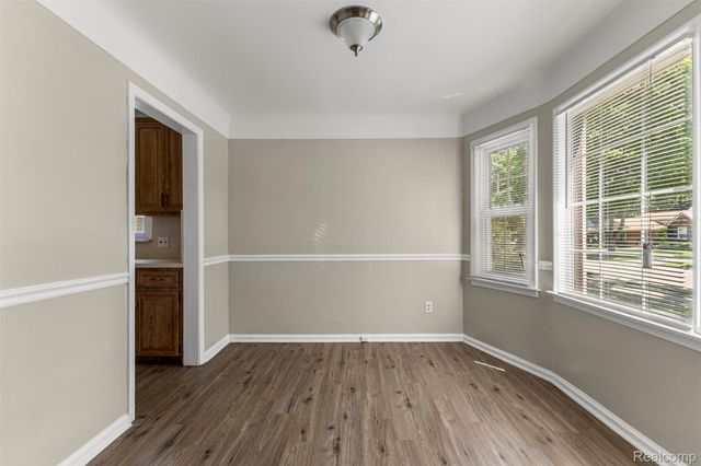 3434 VASSAR Street, Dearborn, MI 48124