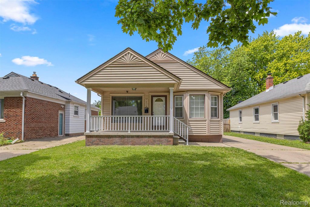 3434 VASSAR Street, Dearborn, MI 48124