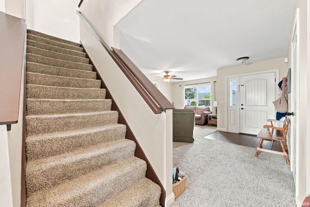 8211 Queenboro Court, Fort Wayne, IN 46835