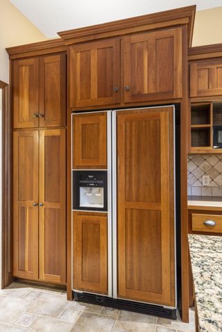 2421 Candlebark Lane, Lebanon, MO 65536