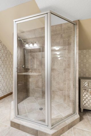 2421 Candlebark Lane, Lebanon, MO 65536