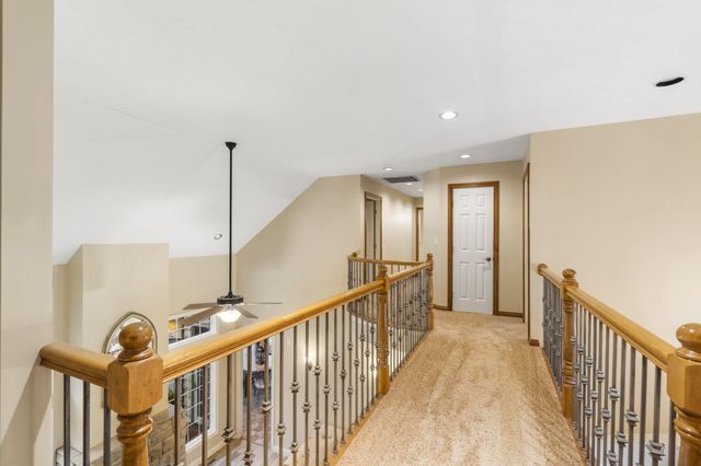 2421 Candlebark Lane, Lebanon, MO 65536