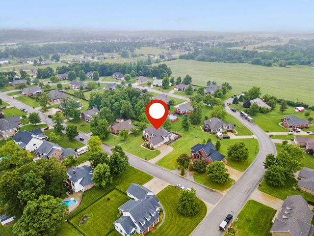 2421 Candlebark Lane, Lebanon, MO 65536