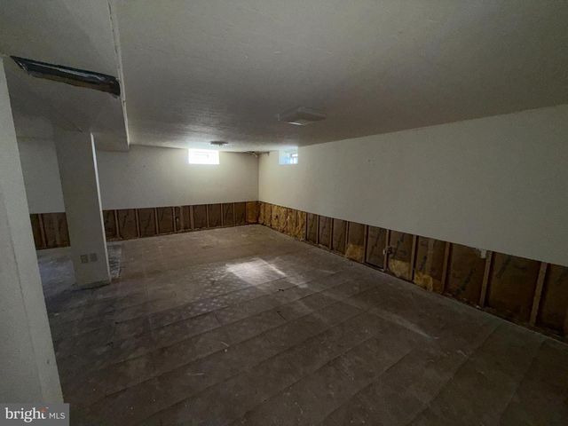 5512 NORTHGREEN RD, Baltimore, MD 21244