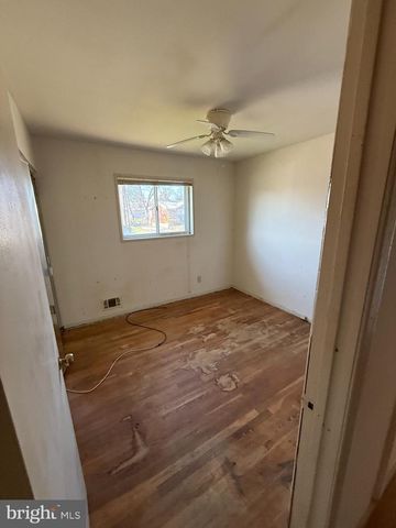 5512 NORTHGREEN RD, Baltimore, MD 21244