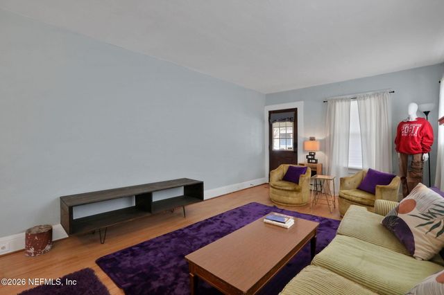 2048 REDWING Street, Jacksonville, FL 32206