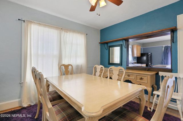 2048 REDWING Street, Jacksonville, FL 32206