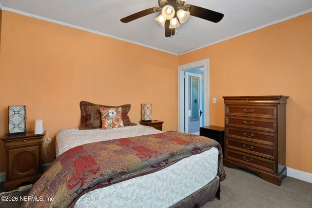 2048 REDWING Street, Jacksonville, FL 32206