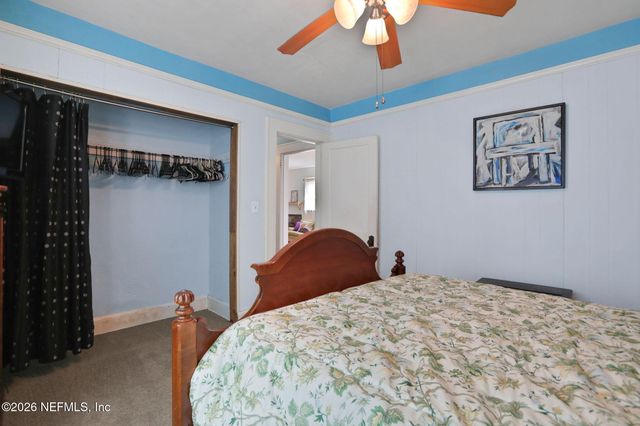 2048 REDWING Street, Jacksonville, FL 32206