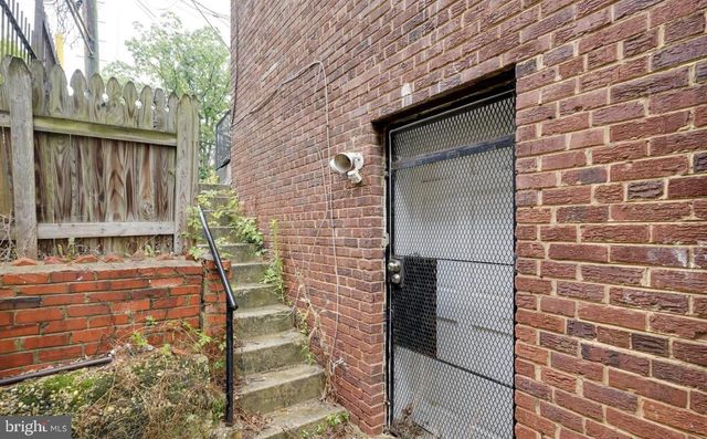 341 54TH ST NE, Washington, DC 20019