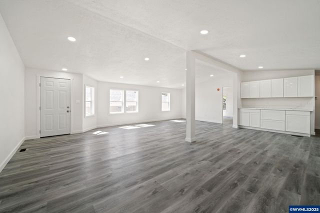 1949 SE Palmquist Rd 42, Gresham, OR 97080