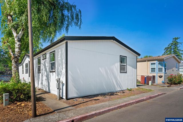 1949 SE Palmquist Rd 42, Gresham, OR 97080