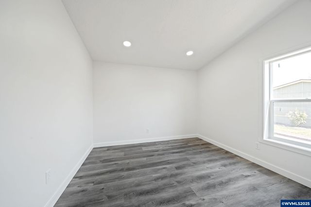 1949 SE Palmquist Rd 42, Gresham, OR 97080