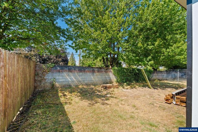 1949 SE Palmquist Rd 42, Gresham, OR 97080