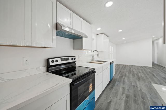 1949 SE Palmquist Rd 42, Gresham, OR 97080