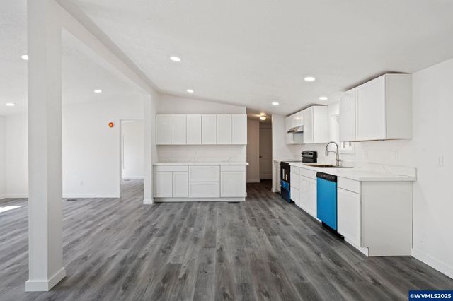 1949 SE Palmquist Rd 42, Gresham, OR 97080