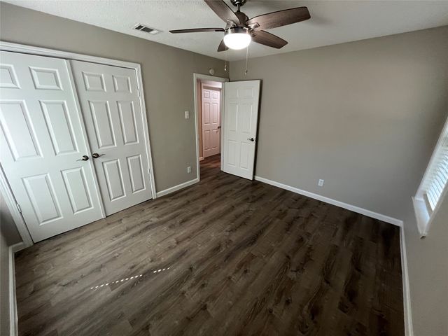 9415 Musgrave Drive, Dallas, TX 75217
