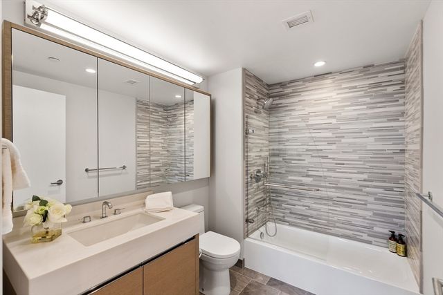 100 Lovejoy Wharf 9F, Boston, MA 02114