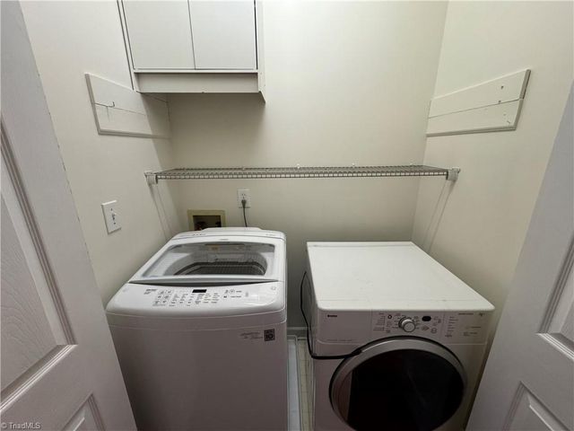 225 Bradford Place Lane, Lewisville, NC 27023