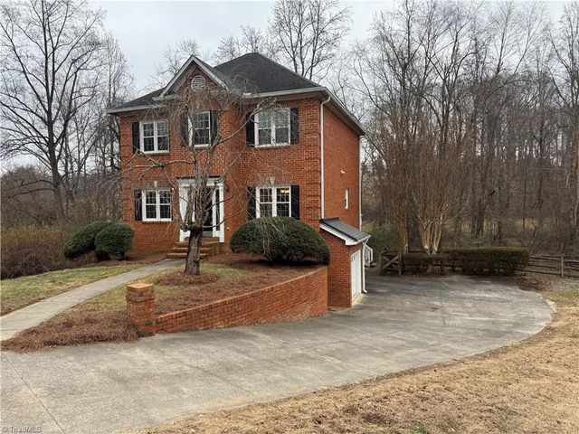 225 Bradford Place Lane, Lewisville, NC 27023