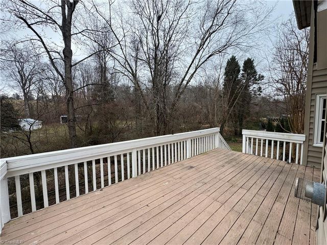 225 Bradford Place Lane, Lewisville, NC 27023