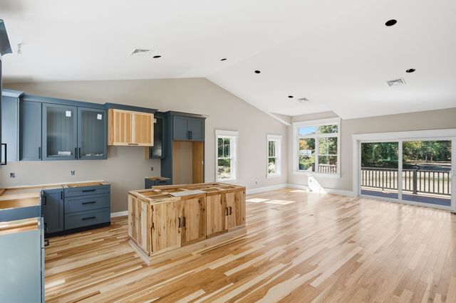 70 Walcott St, Lot 1, Stow, MA 01775