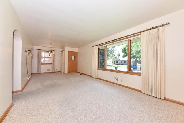 3426 E Whittaker AVENUE, Cudahy, WI 53110