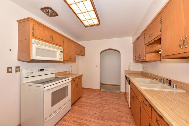3426 E Whittaker AVENUE, Cudahy, WI 53110