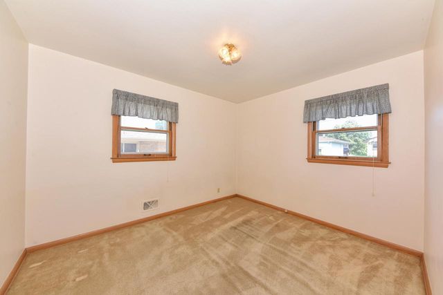 3426 E Whittaker AVENUE, Cudahy, WI 53110