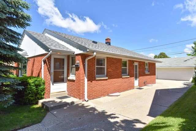 3426 E Whittaker AVENUE, Cudahy, WI 53110
