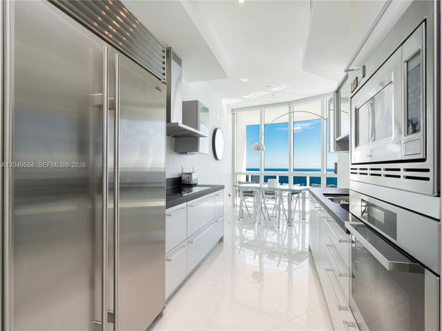 18201 Collins Avenue 4709A, Sunny Isles Beach, FL 33160