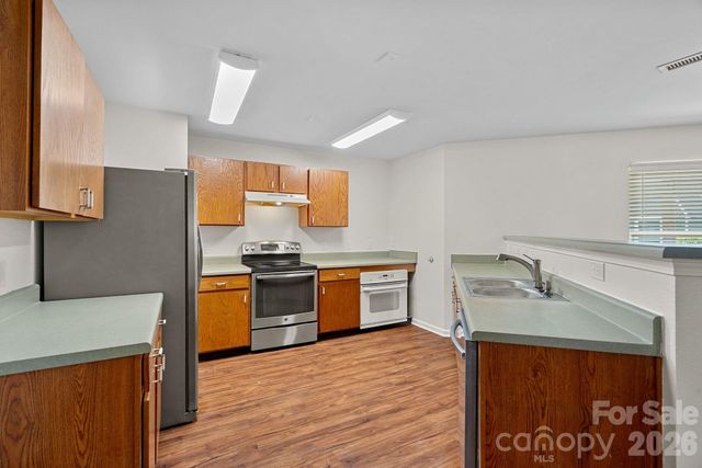 1918 Leesburg Drive, Clover, SC 29710