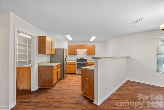 1918 Leesburg Drive, Clover, SC 29710