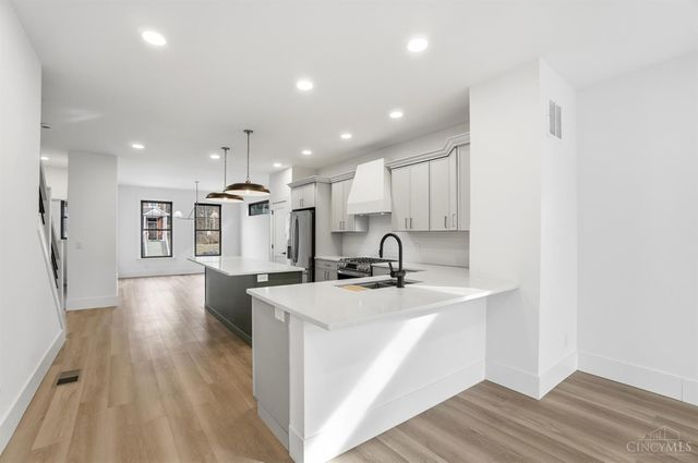 967 Windsor Street, Cincinnati, OH 45206