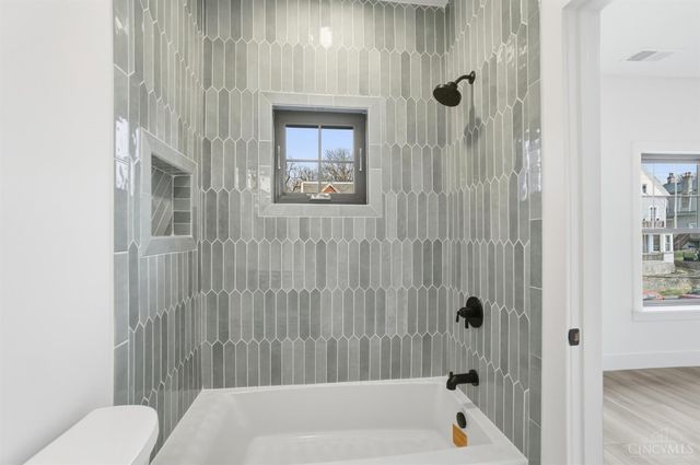 967 Windsor Street, Cincinnati, OH 45206