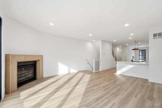 967 Windsor Street, Cincinnati, OH 45206