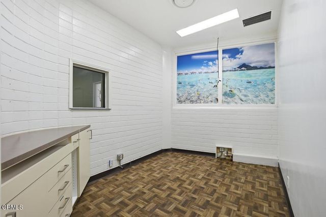 911 S Garfield Avenue, Alhambra, CA 91801