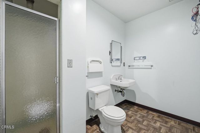 911 S Garfield Avenue, Alhambra, CA 91801