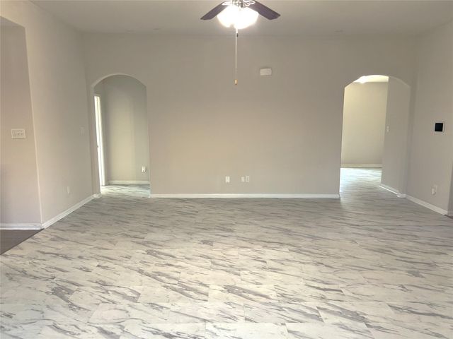 96 Jessica Drive, Dayton, TX 77535