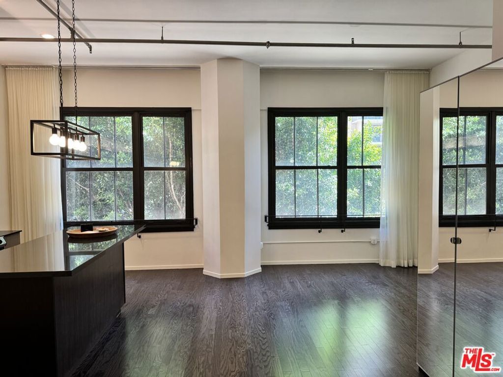 1645 N Vine Street 303, Los Angeles, CA 90028 — photo 3