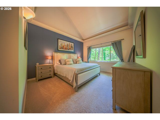 6605 W BURNSIDE St 120, Portland, OR 97210