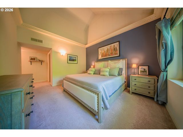 6605 W BURNSIDE St 120, Portland, OR 97210