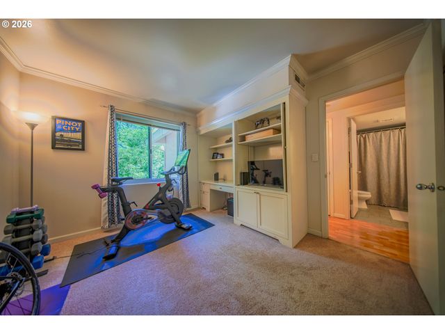 6605 W BURNSIDE St 120, Portland, OR 97210