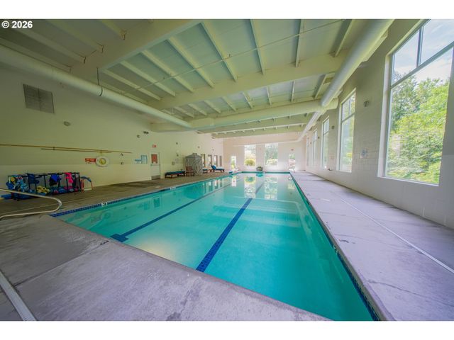 6605 W BURNSIDE St 120, Portland, OR 97210