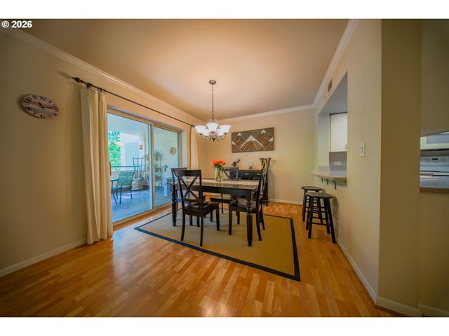 6605 W BURNSIDE St 120, Portland, OR 97210