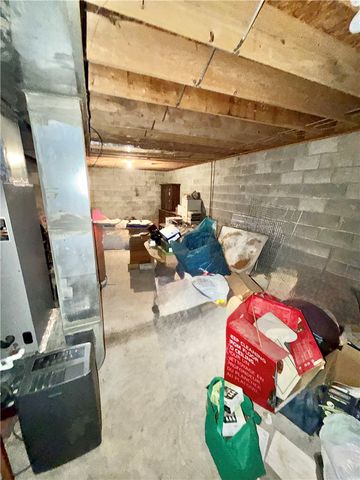 271 Burgess Field Road, Georges Twp, PA 15401