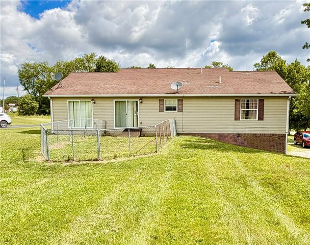 271 Burgess Field Road, Georges Twp, PA 15401